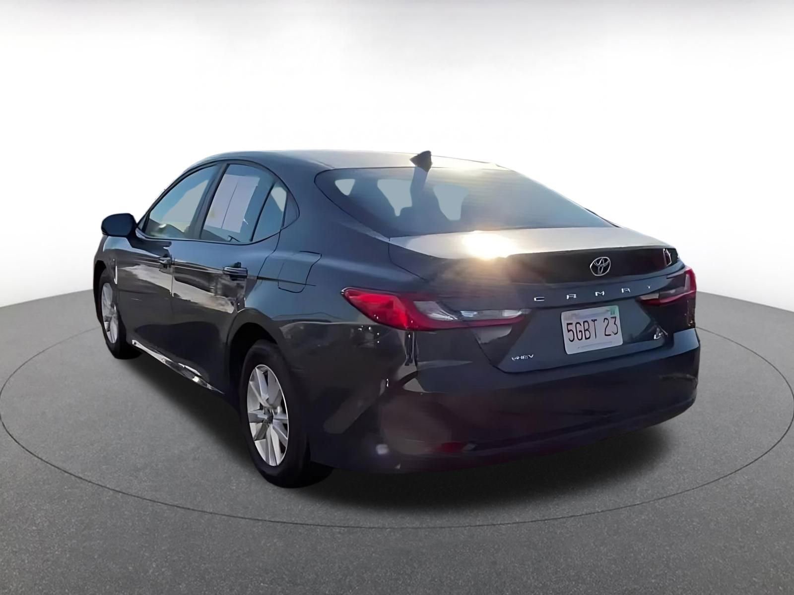 Thumbnail: 2025 Toyota Camry - 10