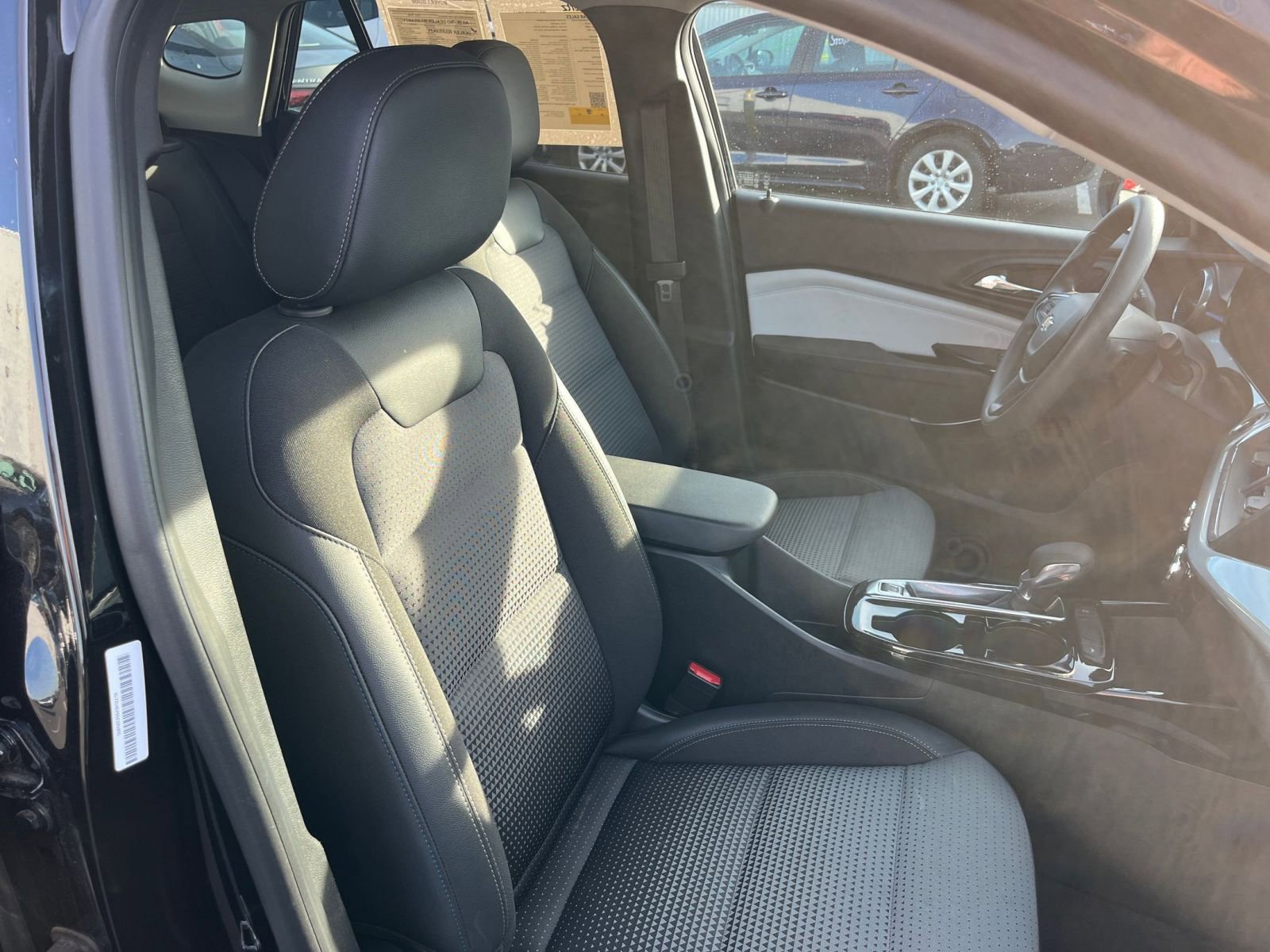 Thumbnail: 2025 Chevrolet Trax - 35