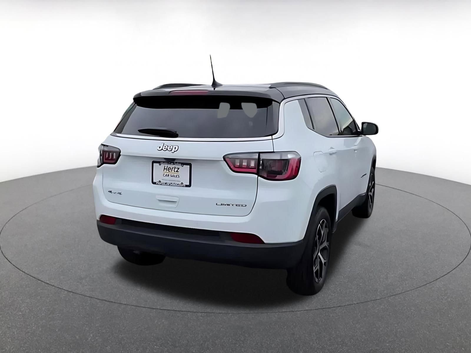 Thumbnail: 2025 Jeep Compass - 13