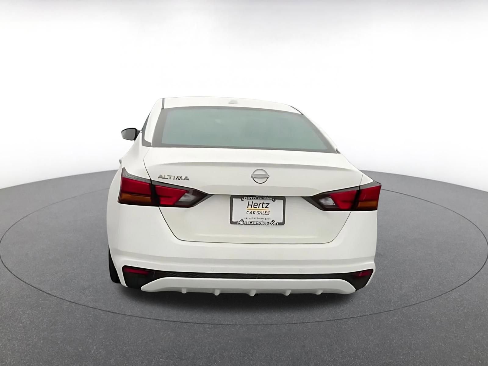 Thumbnail: 2025 Nissan Altima - 12