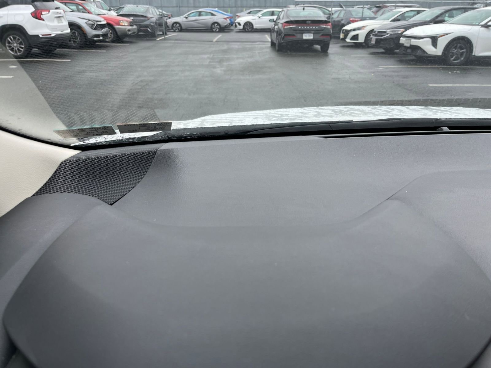 Thumbnail: 2025 Toyota Corolla - 33