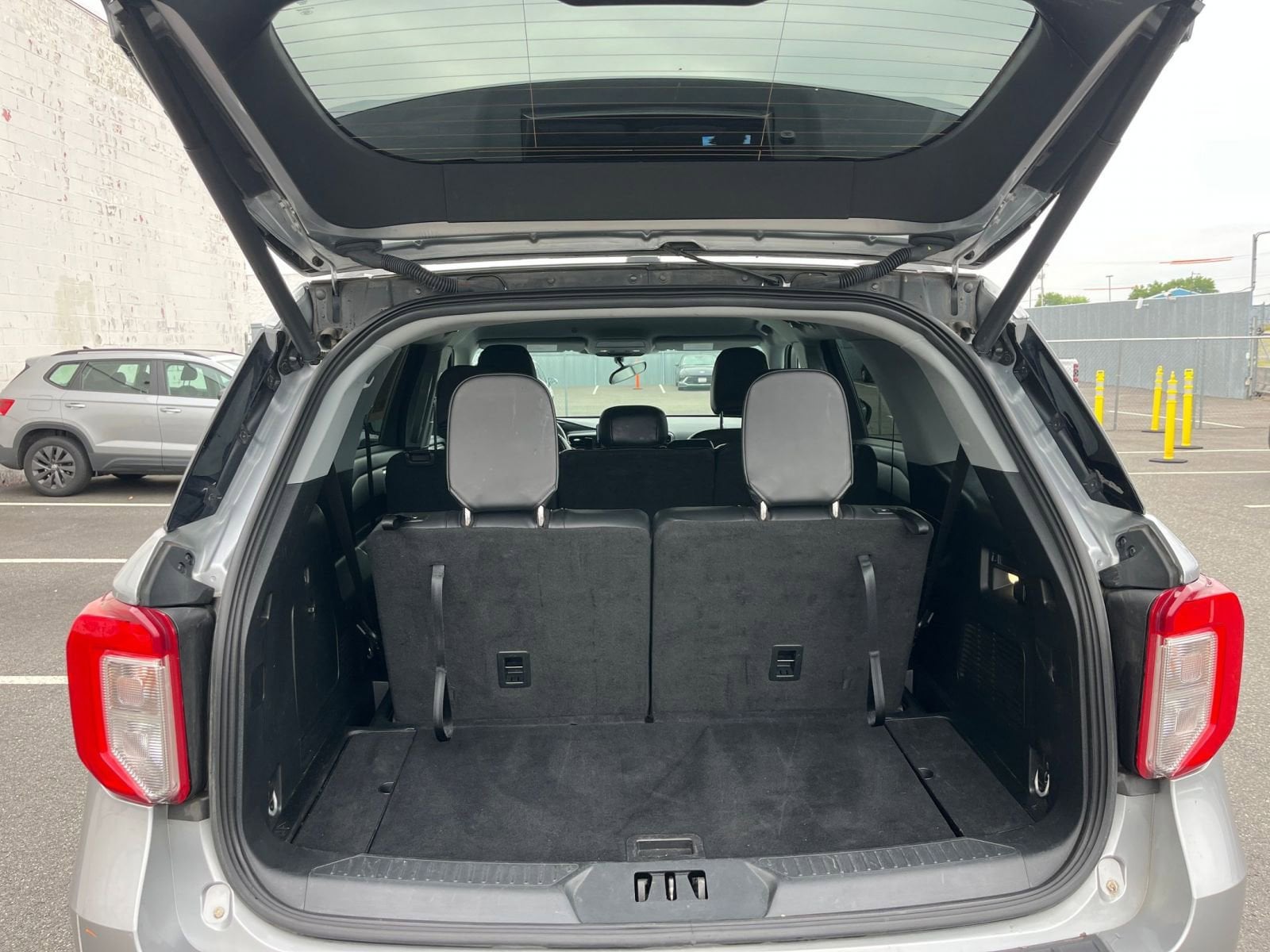 2023 Ford Explorer XLT 31