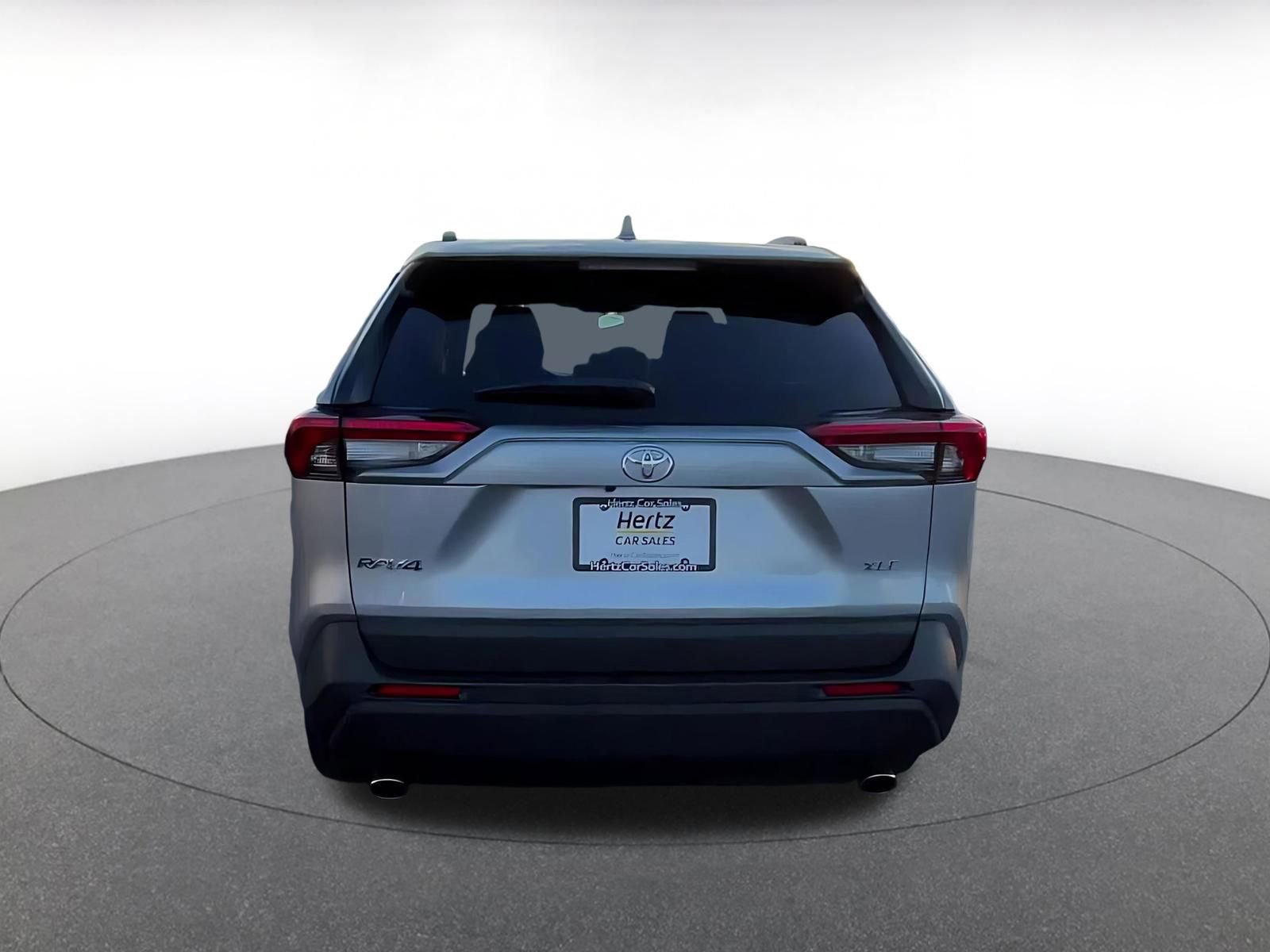 Thumbnail: 2025 Toyota RAV4 - 12