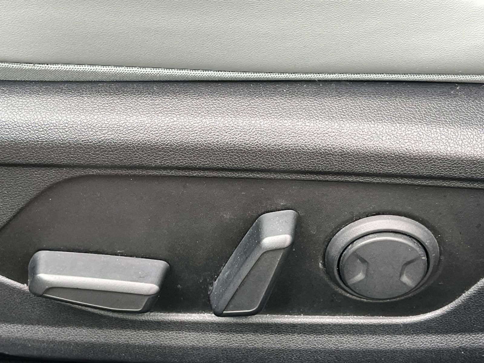 Thumbnail: 2025 Hyundai Elantra - 22