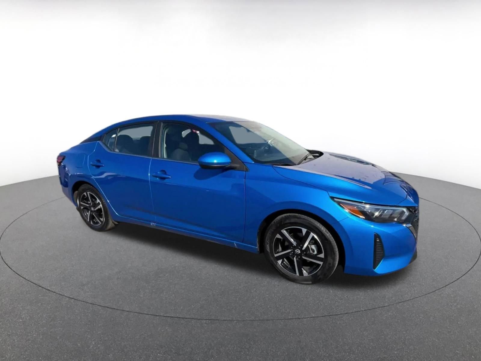 Thumbnail: 2025 Nissan Sentra - 2