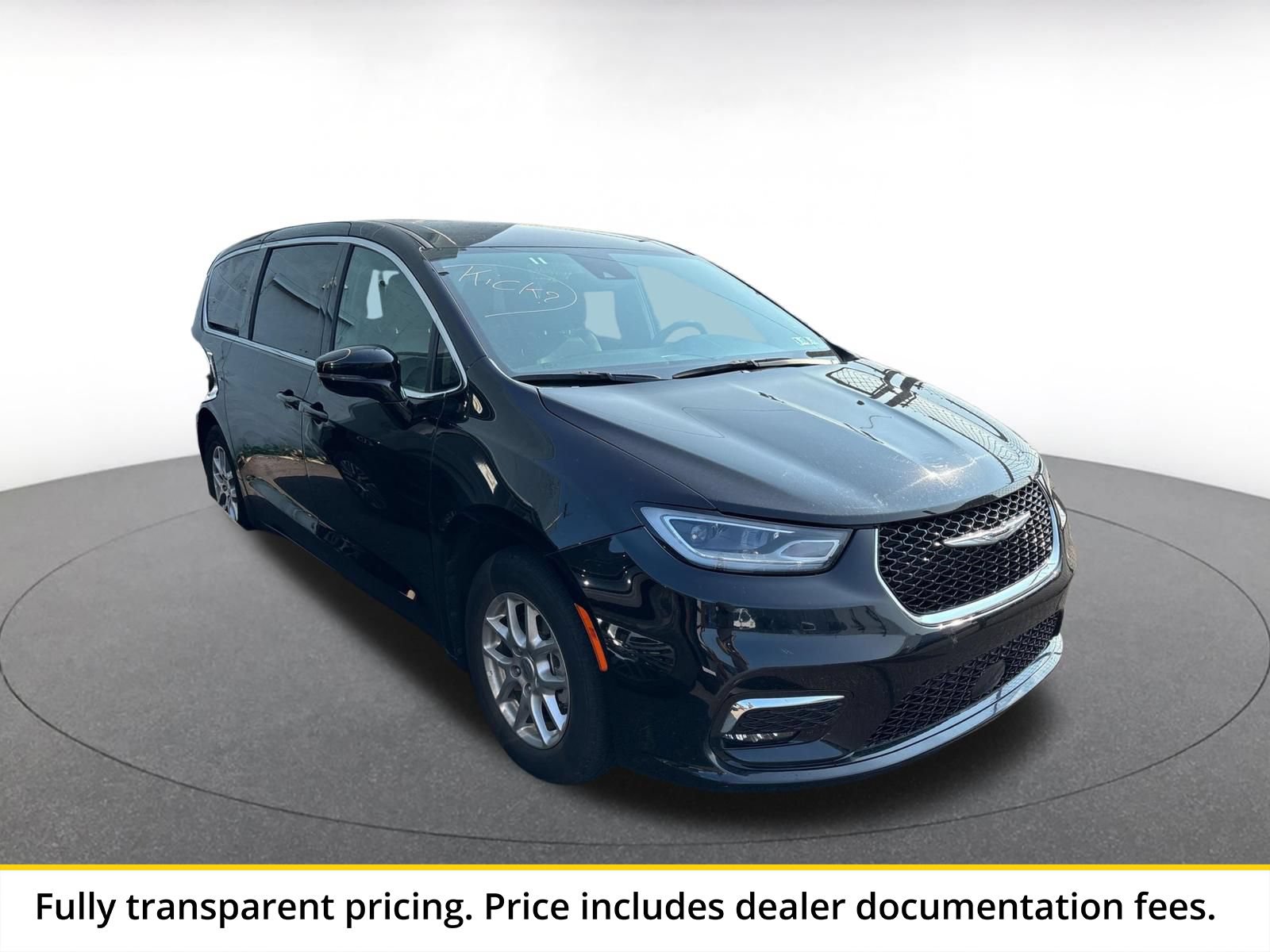 Thumbnail: 2025 Chrysler Pacifica - 1