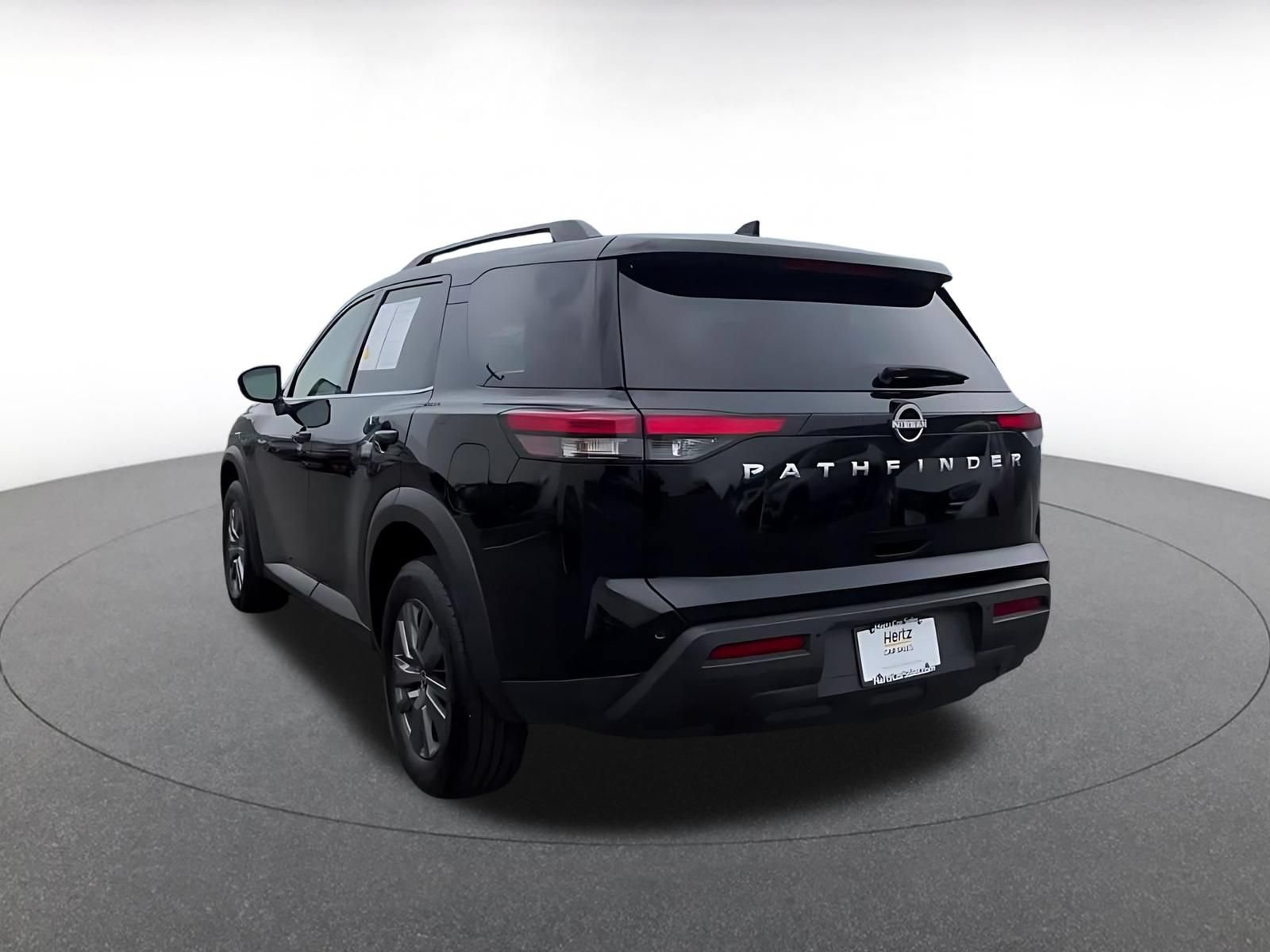 Thumbnail: 2025 Nissan Pathfinder - 11