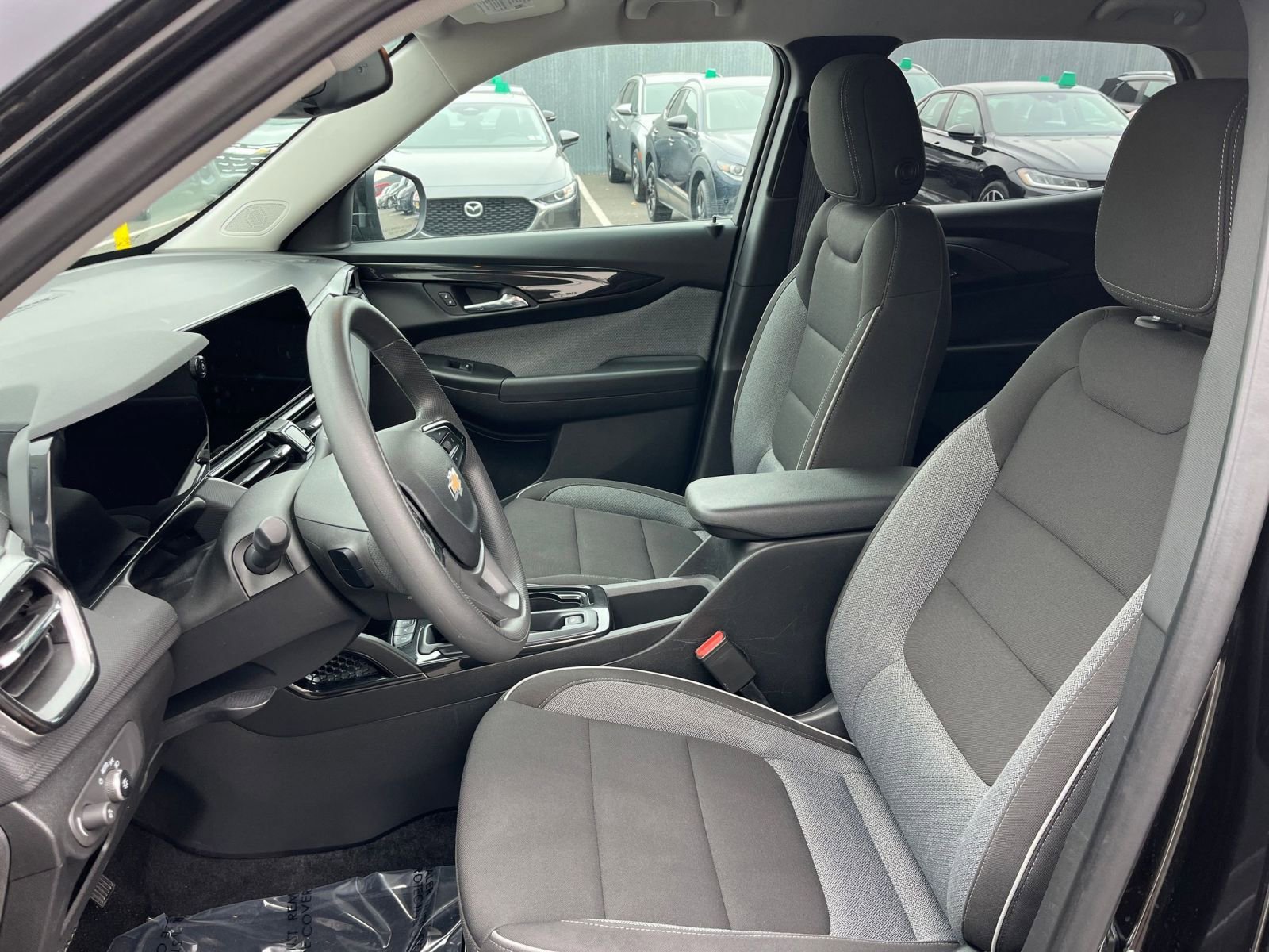 Thumbnail: 2025 Chevrolet TrailBlazer - 34