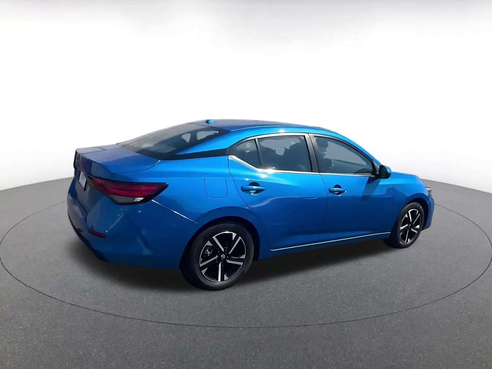 Thumbnail: 2025 Nissan Sentra - 14