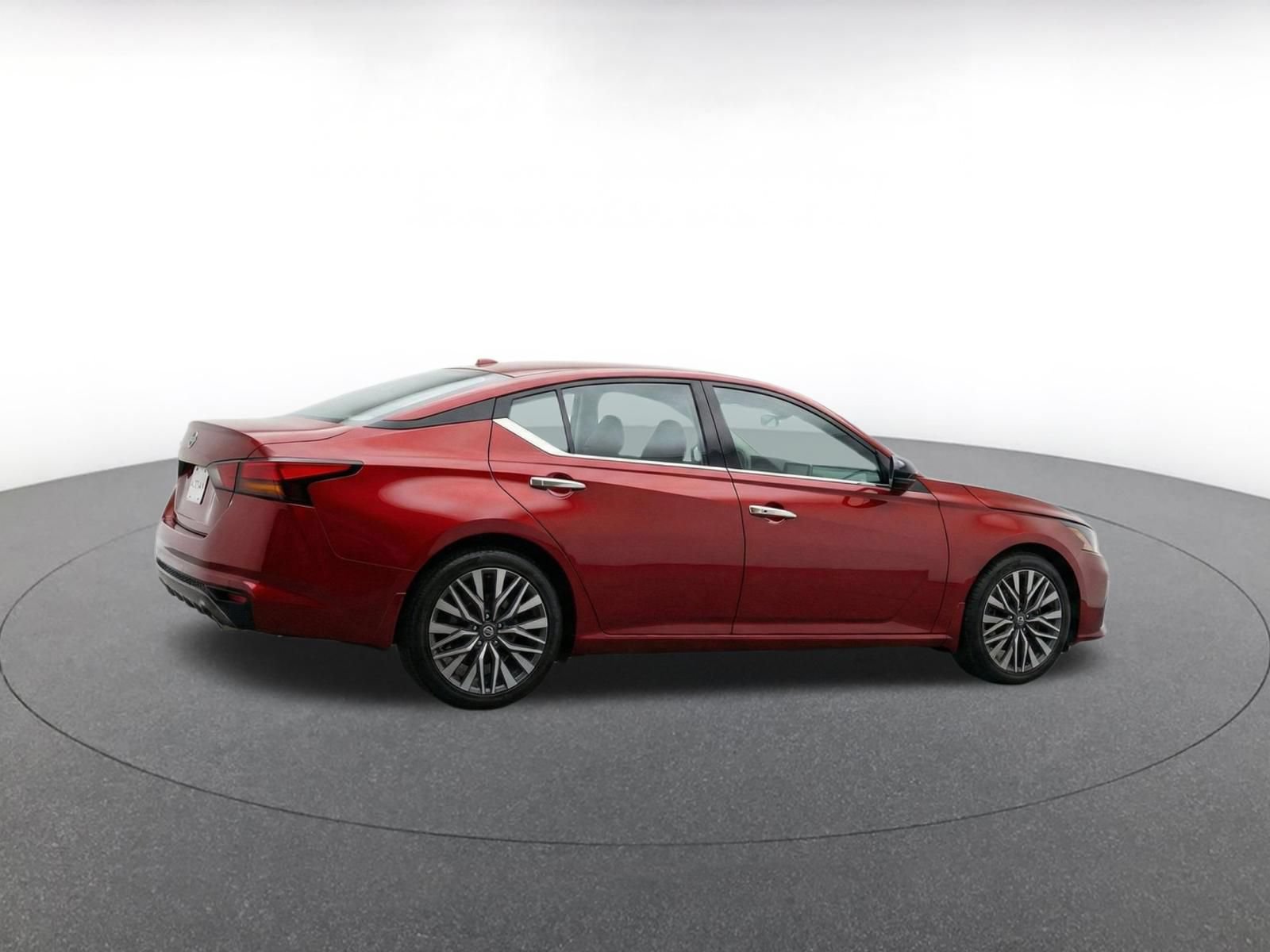 Thumbnail: 2025 Nissan Altima - 17