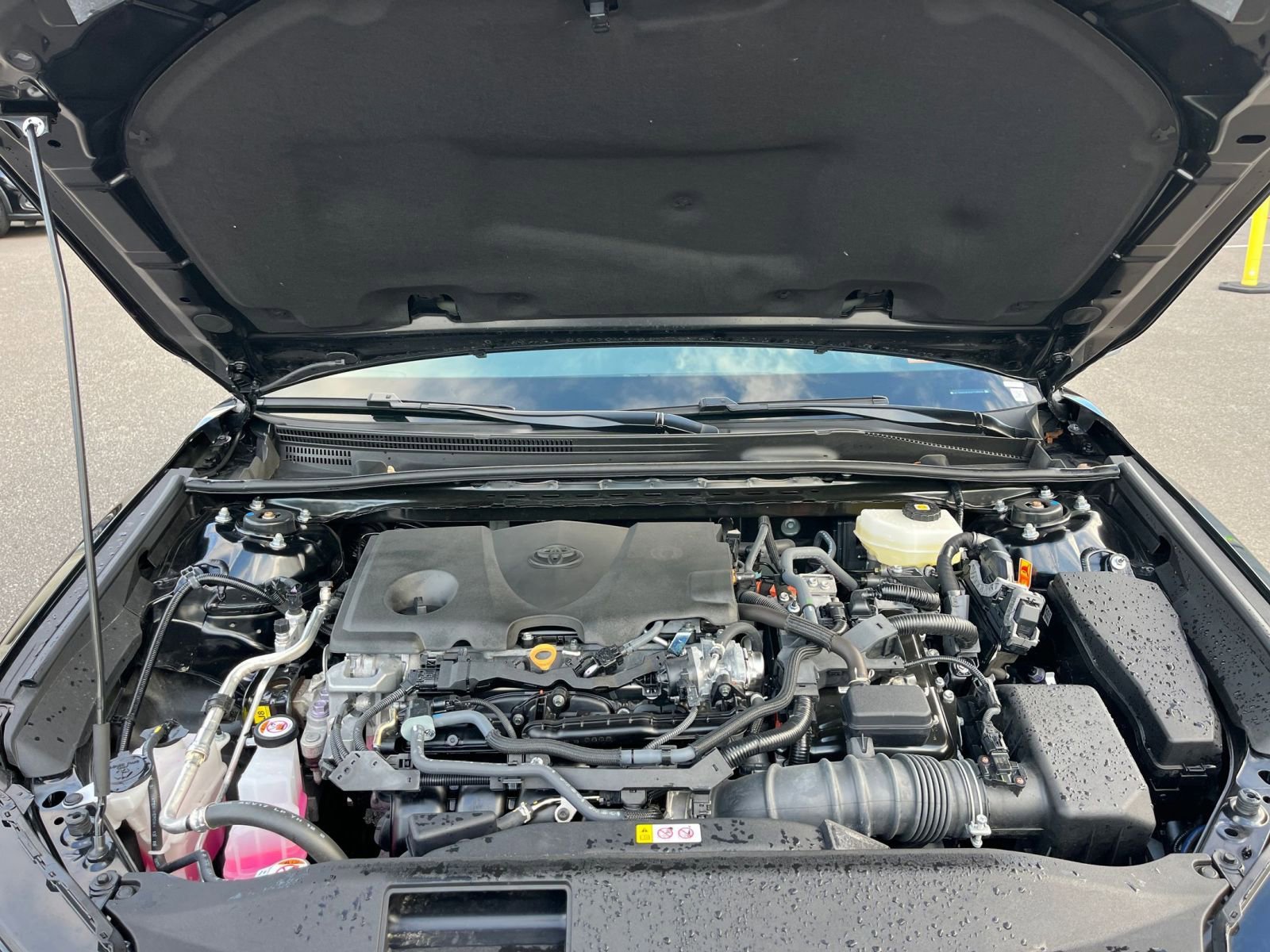 Thumbnail: 2025 Toyota Camry - 32