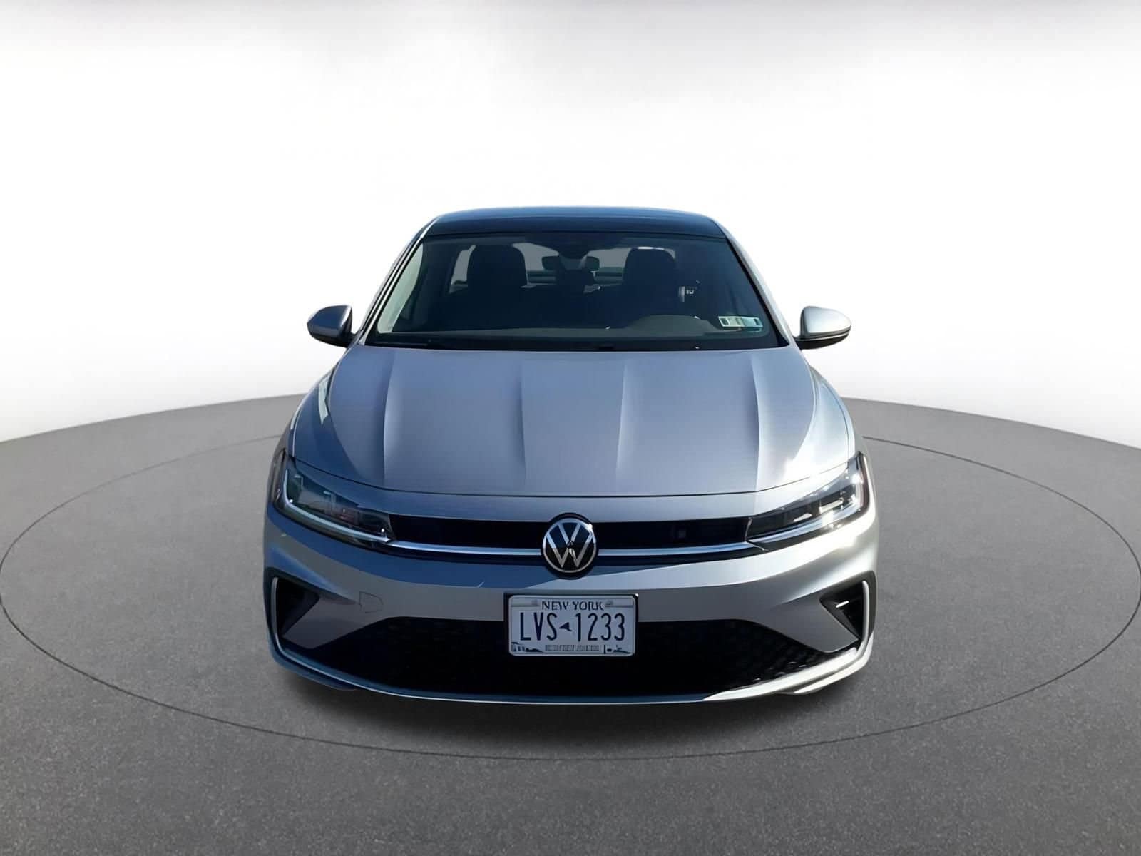 Thumbnail: 2025 Volkswagen Jetta - 6