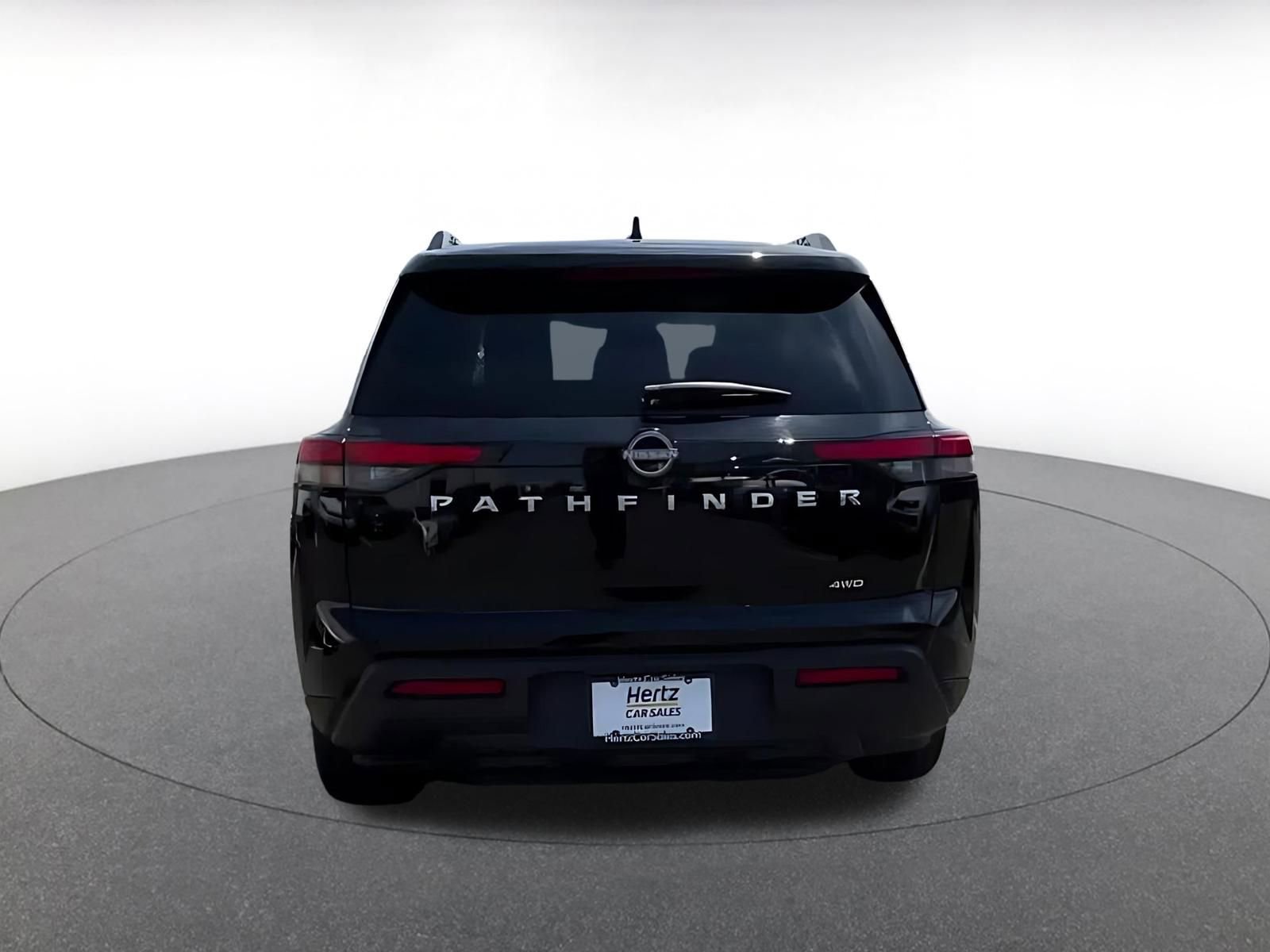Thumbnail: 2025 Nissan Pathfinder - 12