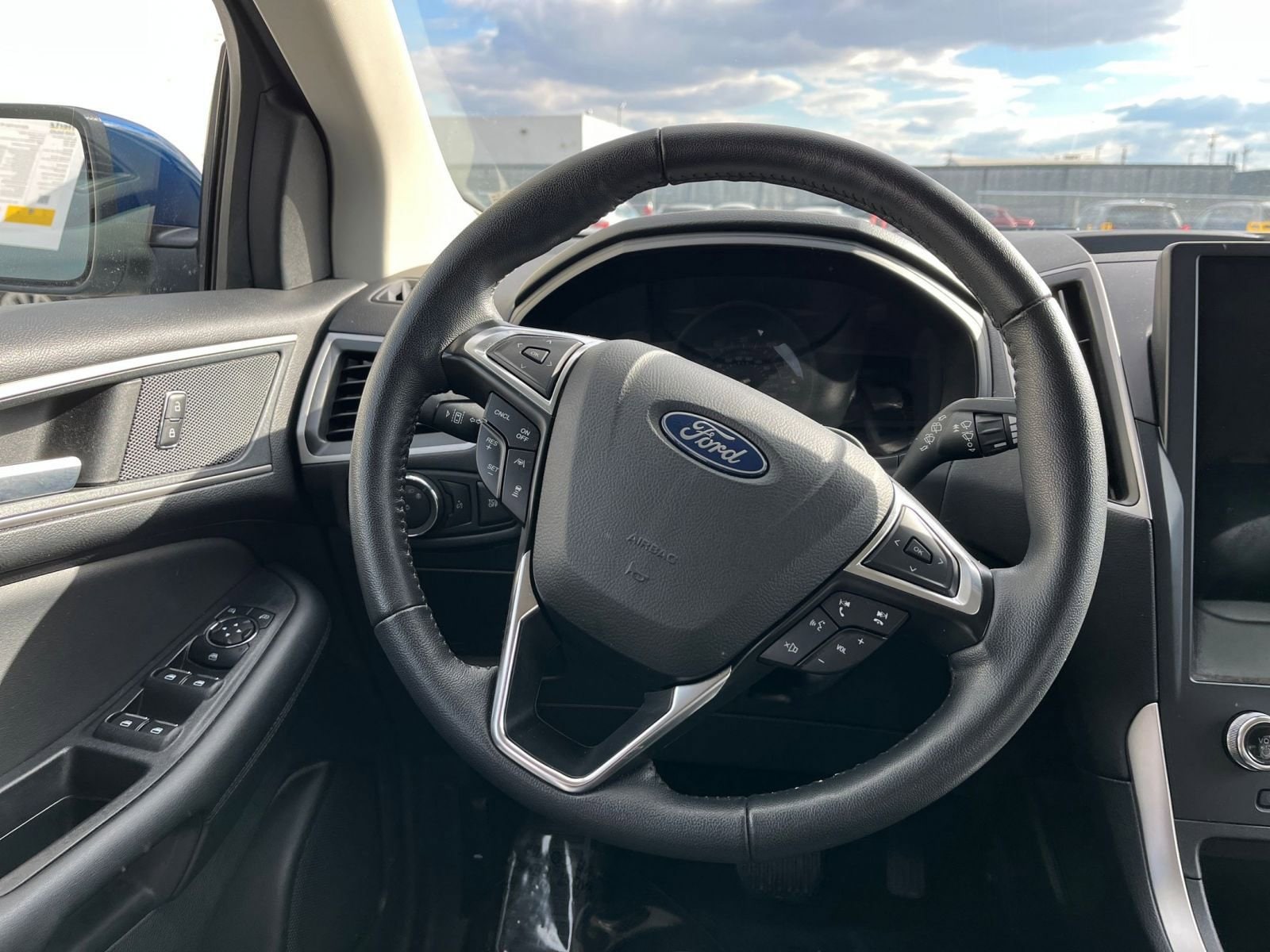 Thumbnail: 2024 Ford Edge - 27