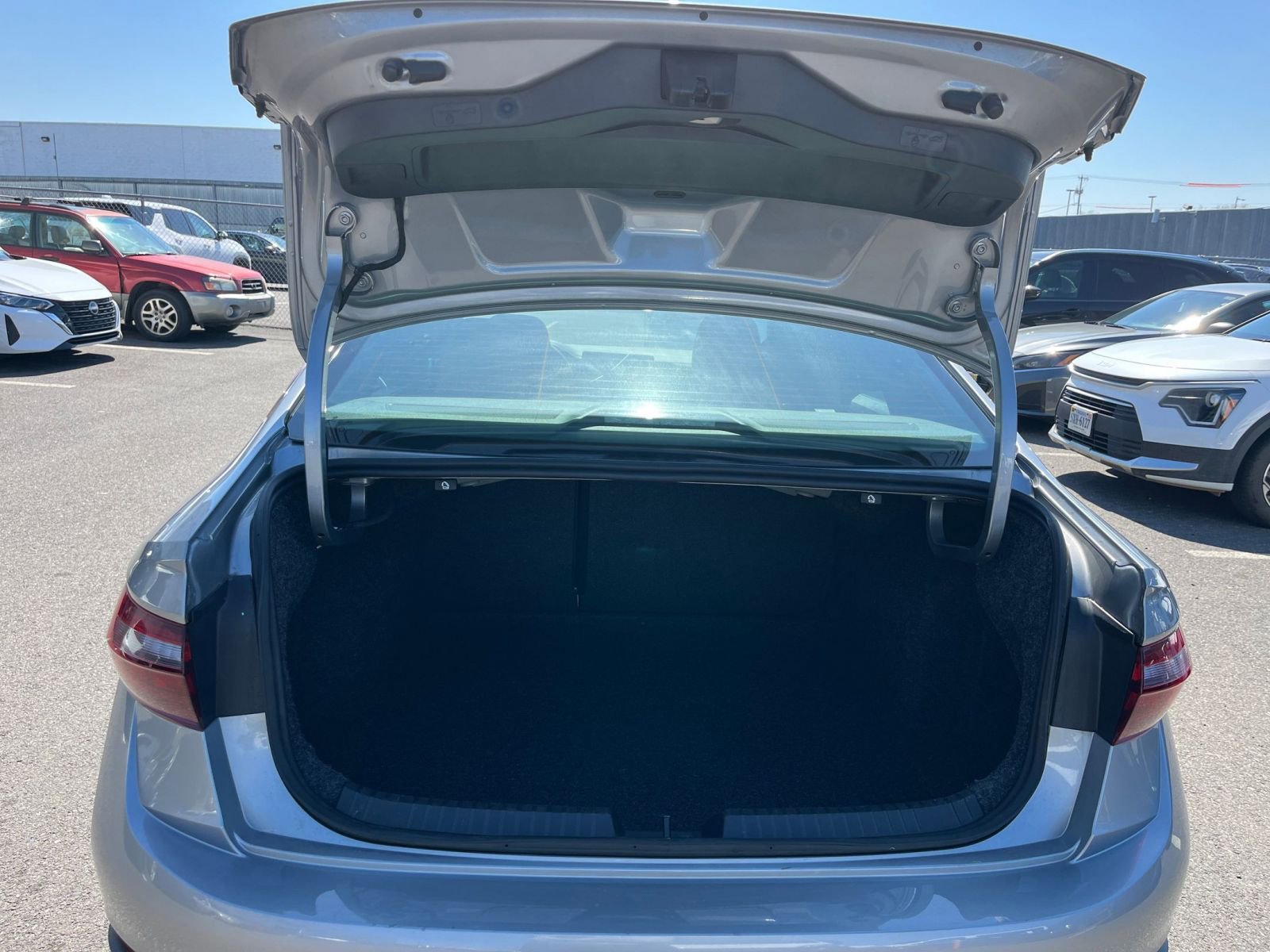 Thumbnail: 2025 Volkswagen Jetta - 29