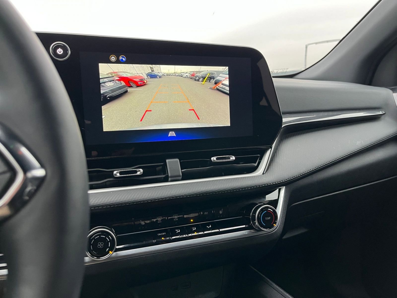 Thumbnail: 2025 Chevrolet Equinox - 21