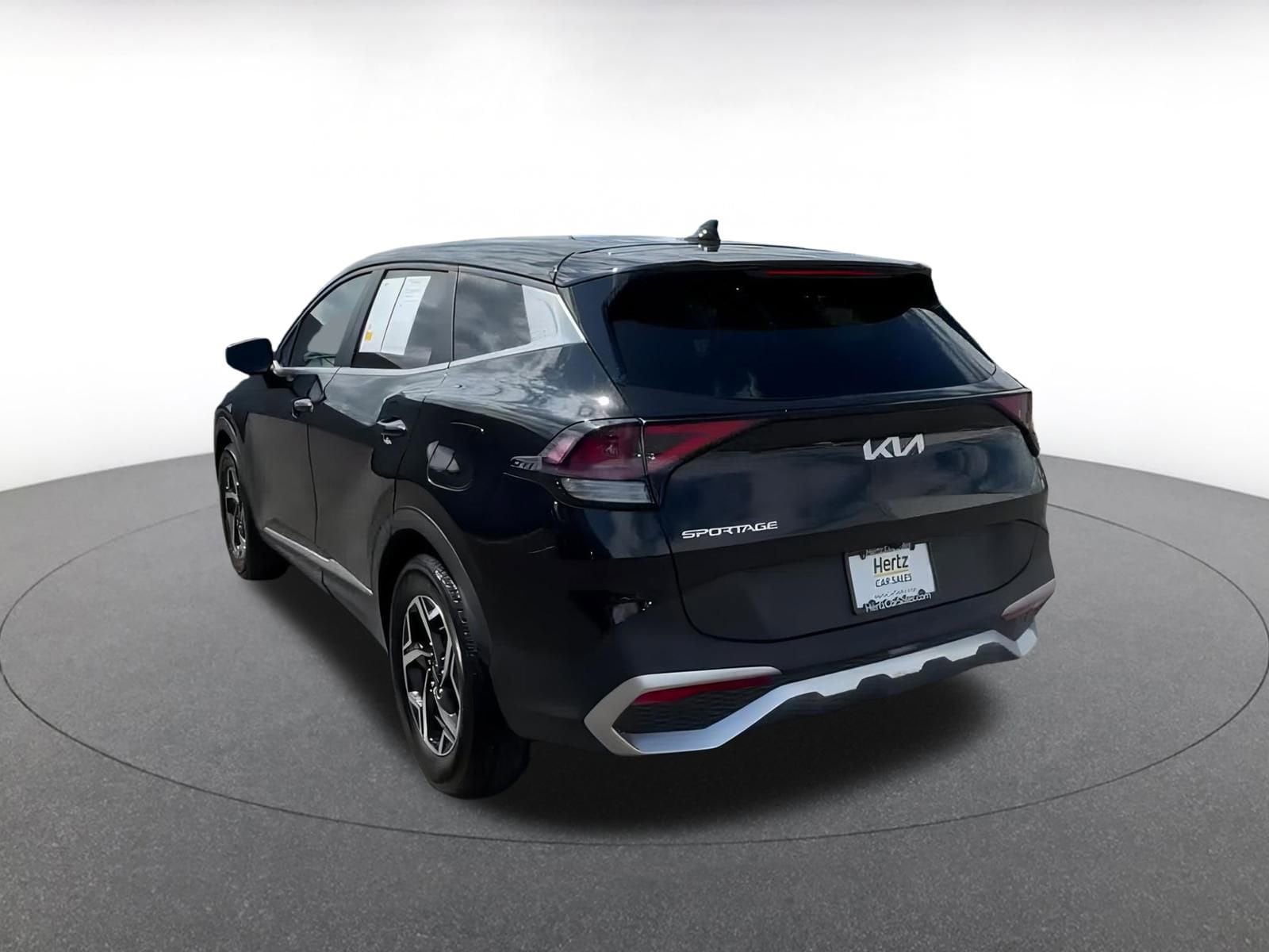 2024 Kia Sportage LX 11