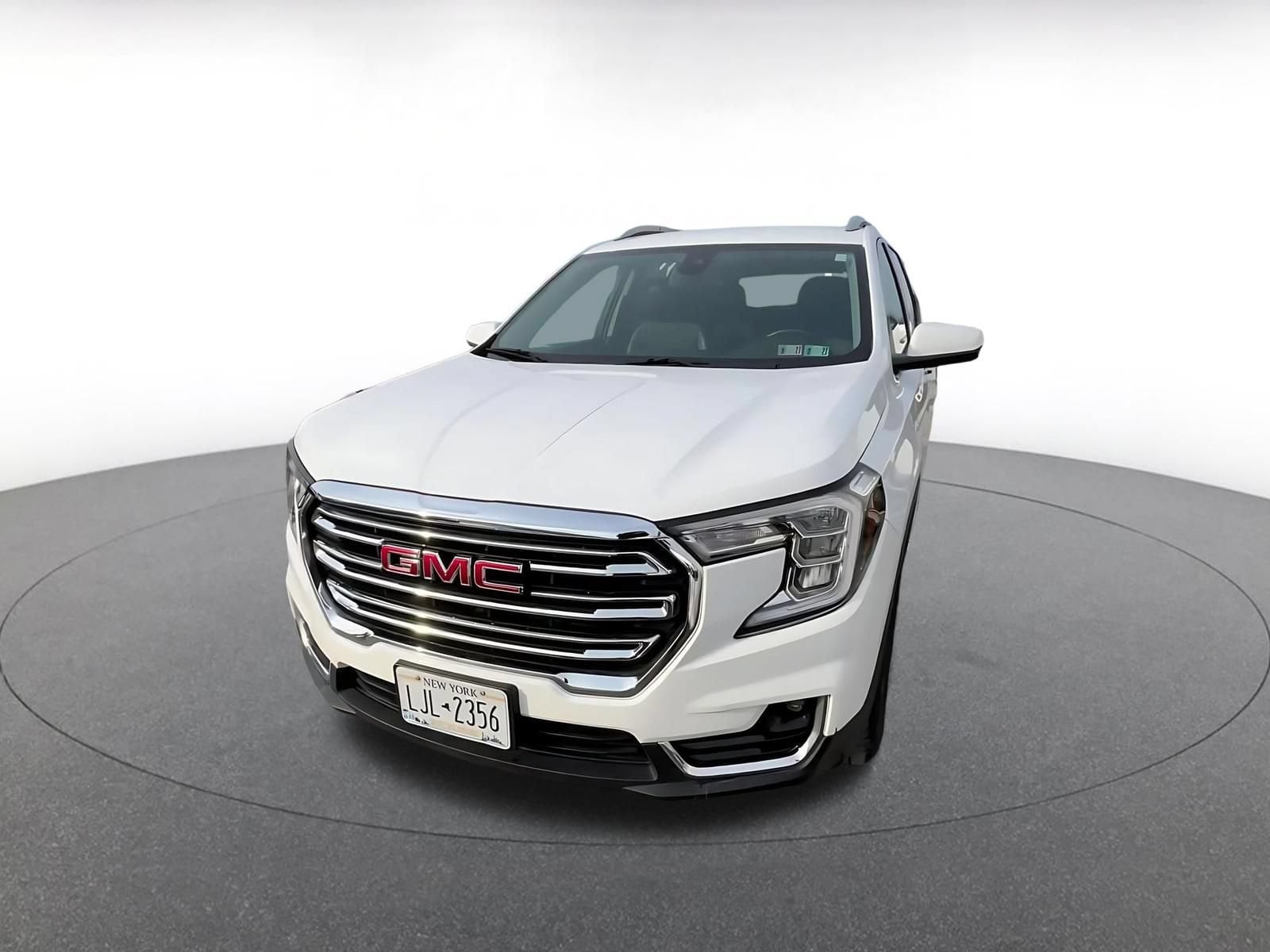Thumbnail: 2024 GMC Terrain - 4