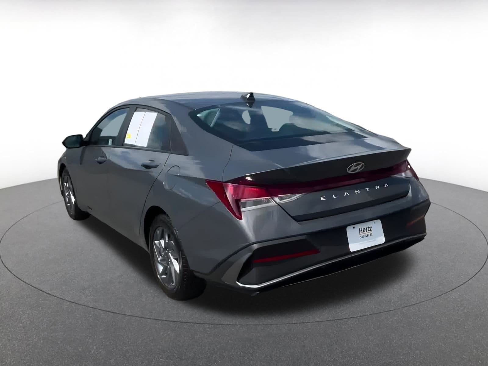 Thumbnail: 2024 Hyundai Elantra - 11