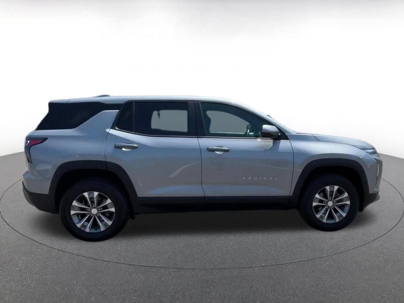 Thumbnail: 2025 Chevrolet Equinox - 16