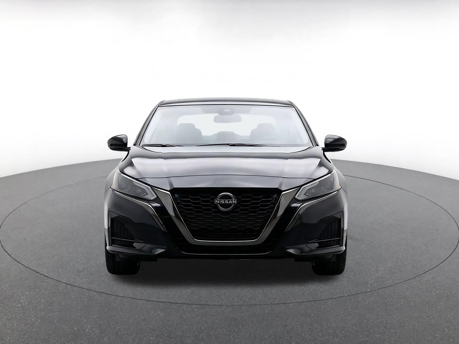 Thumbnail: 2025 Nissan Altima - 2