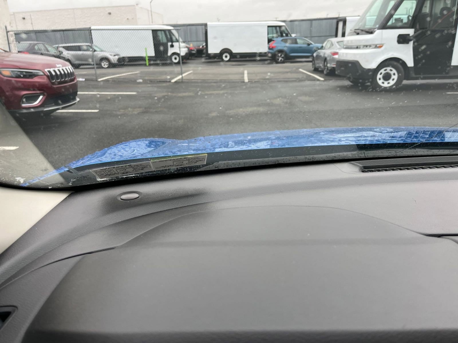 Thumbnail: 2025 Nissan Sentra - 33