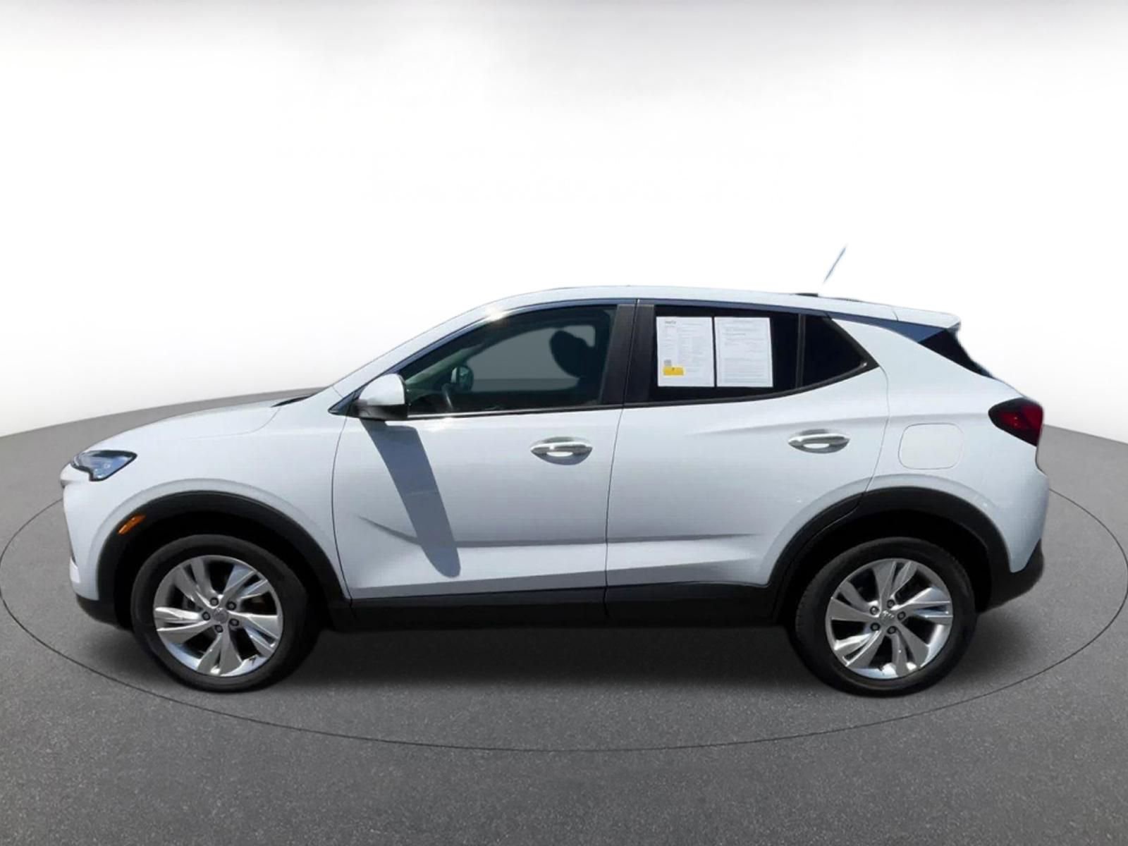Thumbnail: 2025 Buick Encore GX - 8