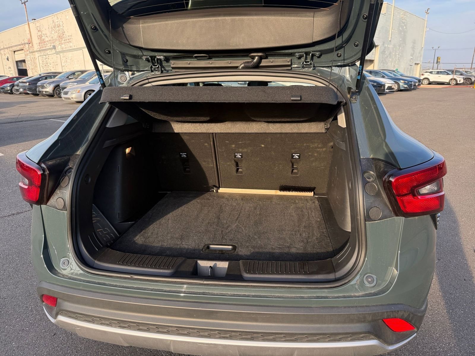 Thumbnail: 2025 Chevrolet Trax - 31