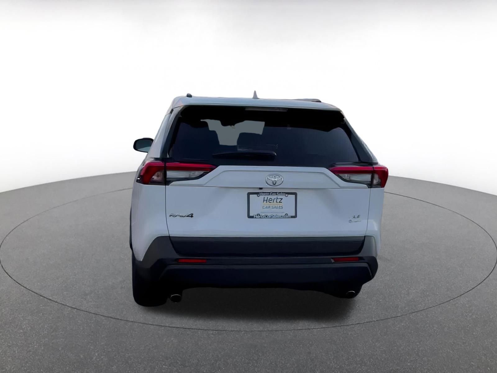 Thumbnail: 2025 Toyota RAV4 - 11