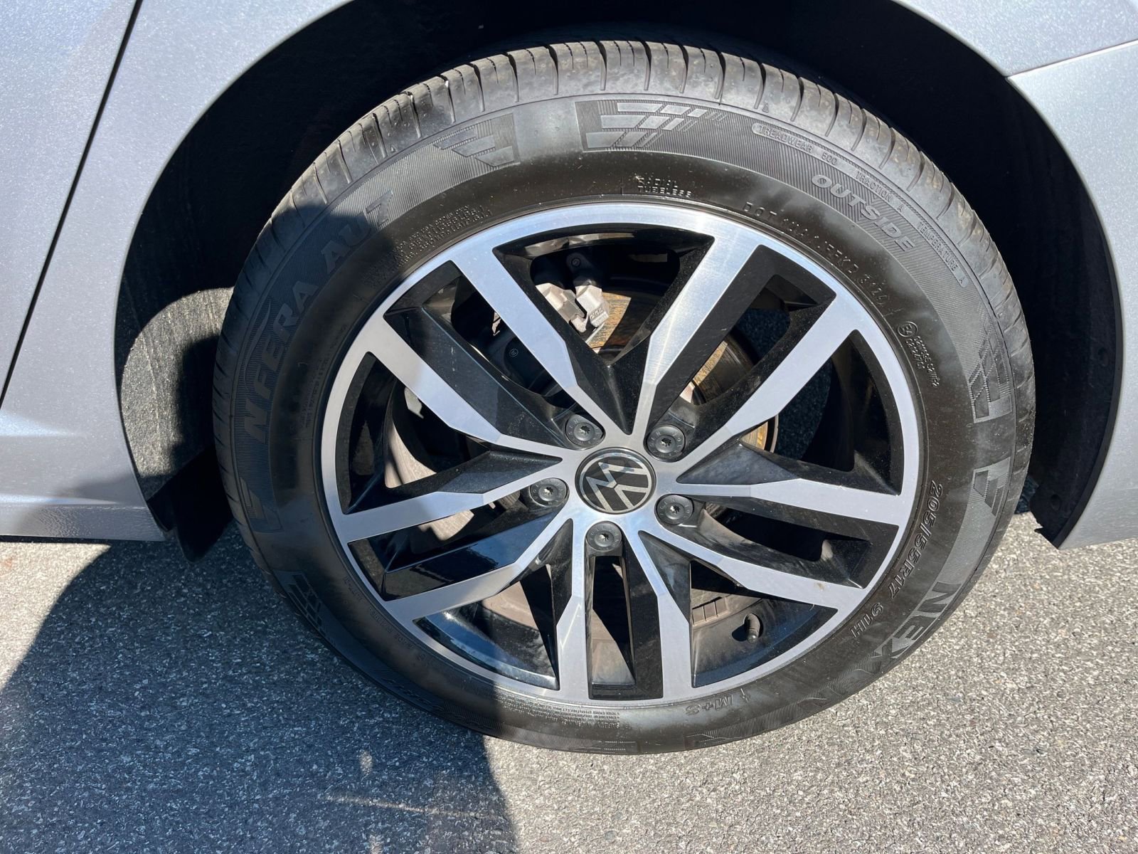 Thumbnail: 2025 Volkswagen Jetta - 29