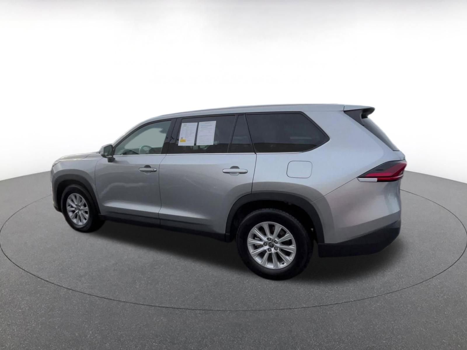 Thumbnail: 2025 Toyota Grand Highlander - 10