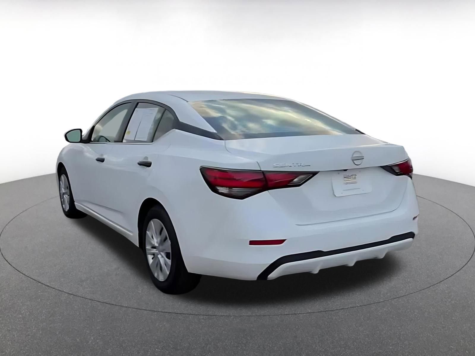 Thumbnail: 2025 Nissan Sentra - 11