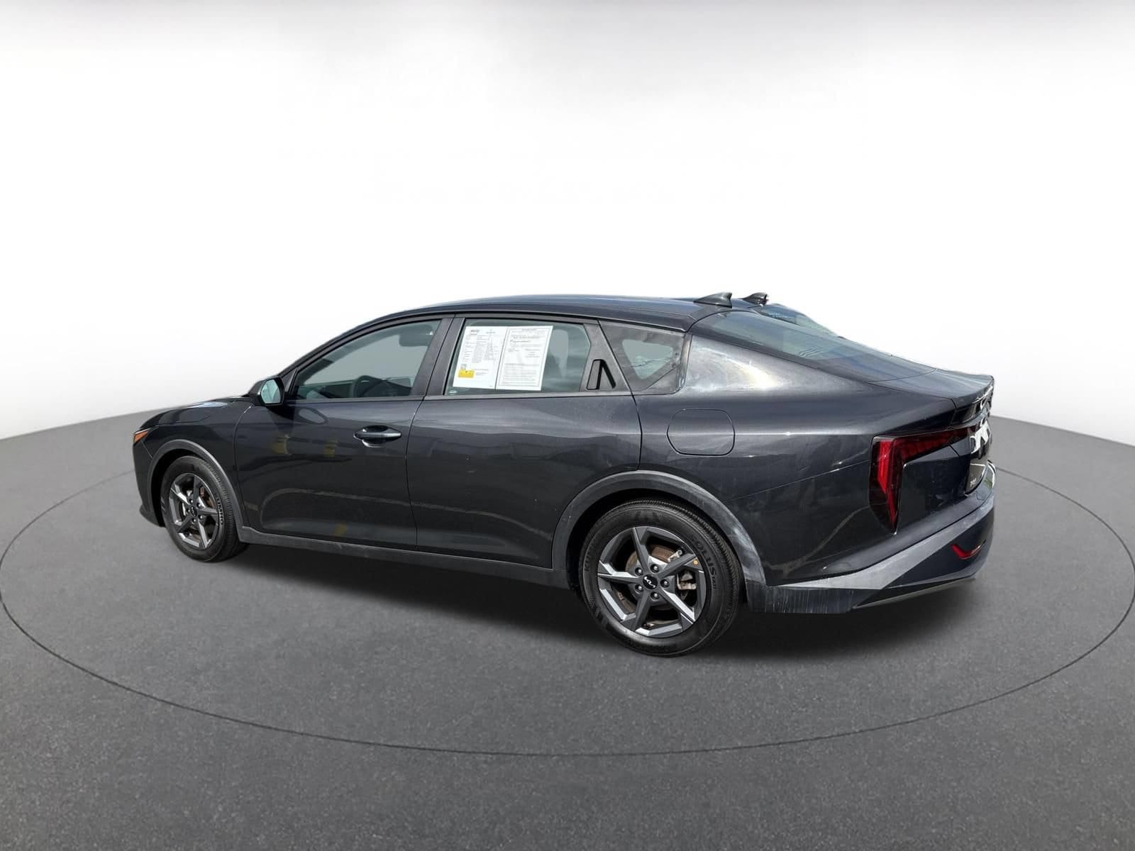 Thumbnail: 2025 Kia K4 - 9