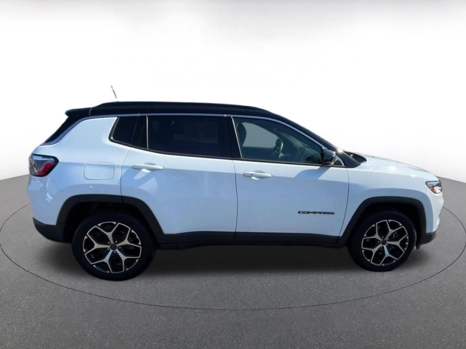 Thumbnail: 2025 Jeep Compass - 16