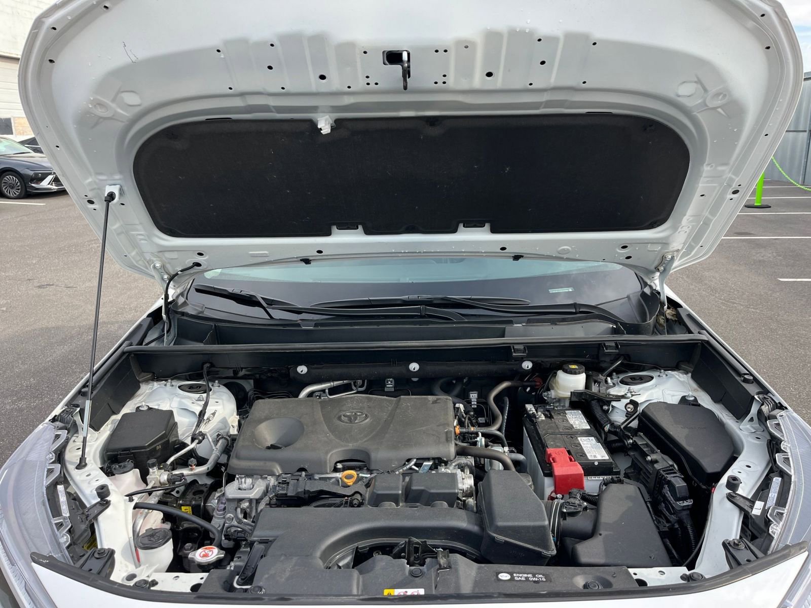 Thumbnail: 2025 Toyota RAV4 - 32