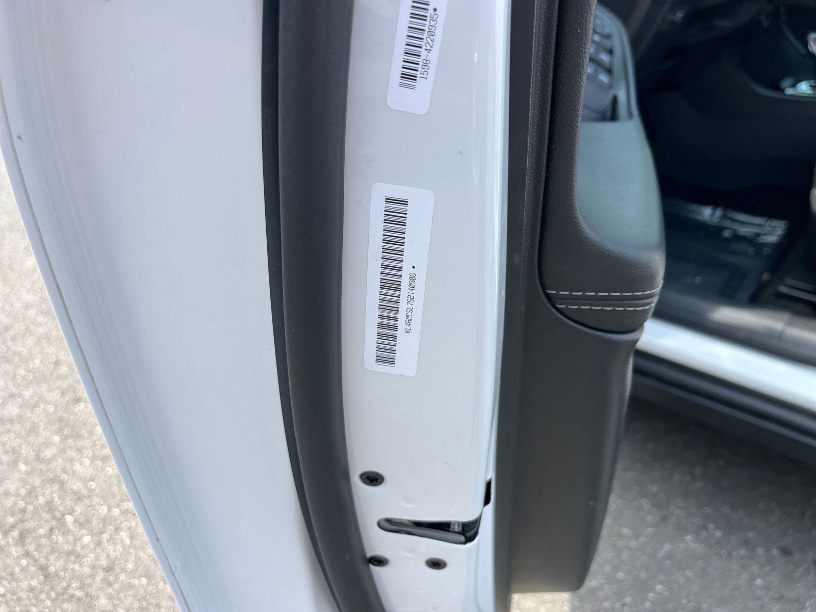 Thumbnail: 2025 Buick Encore GX - 29