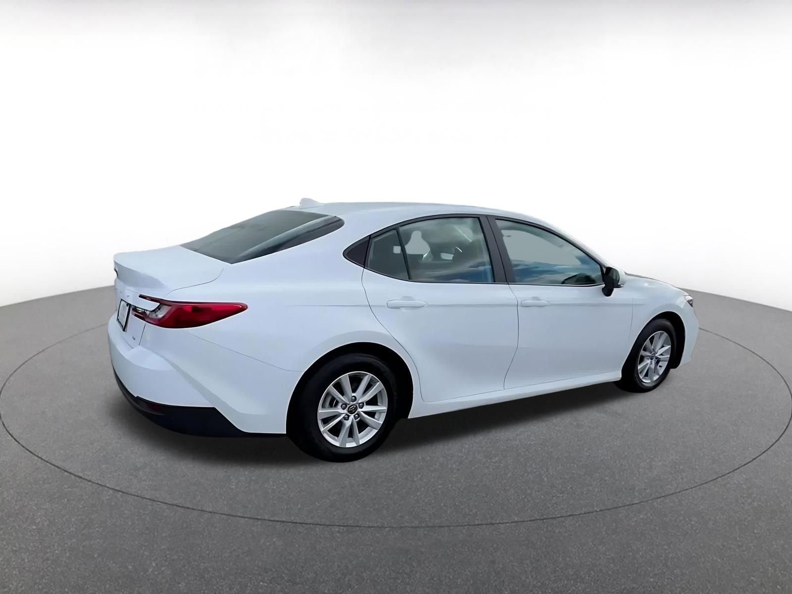 Thumbnail: 2025 Toyota Camry - 15