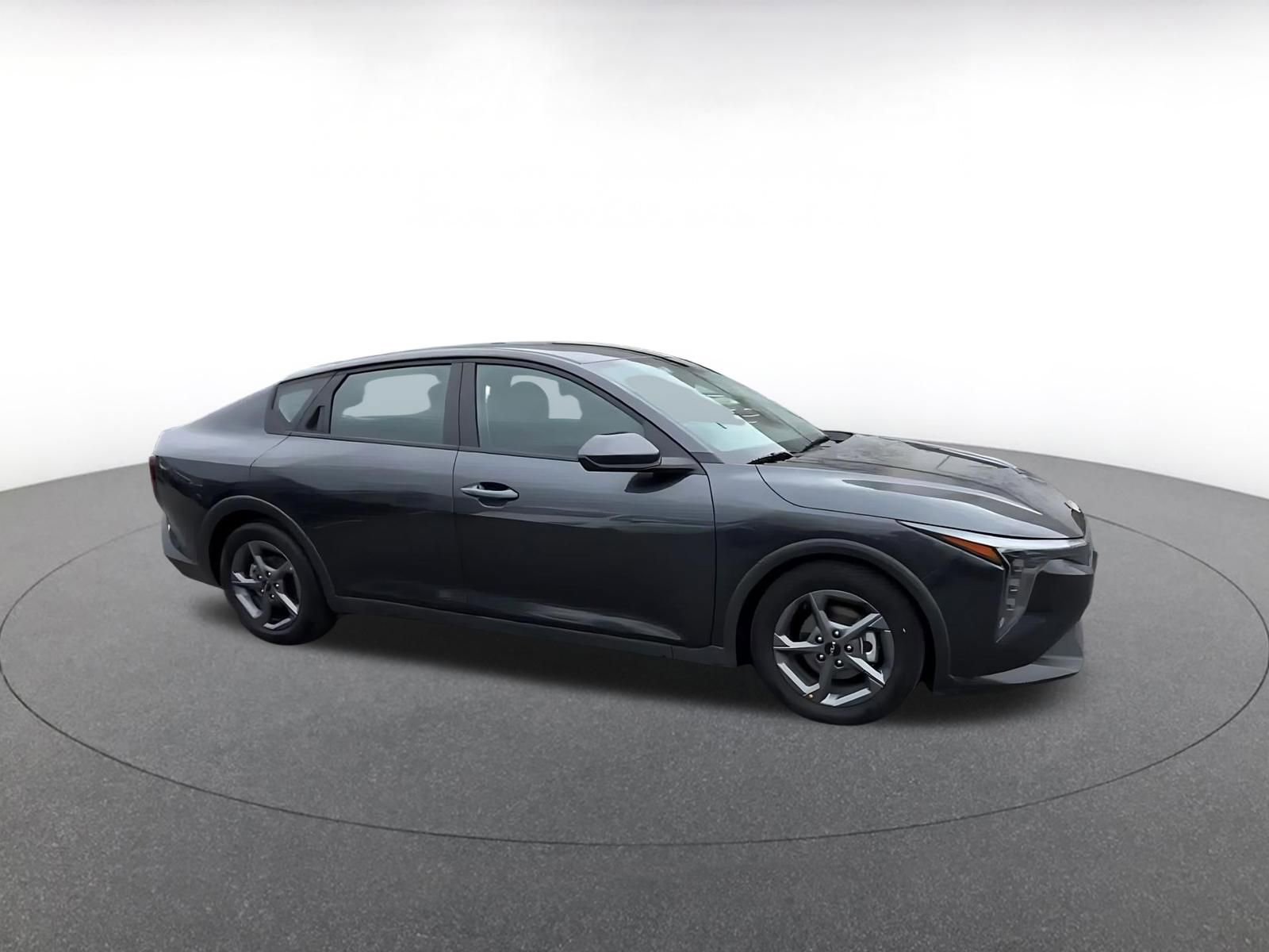 Thumbnail: 2025 Kia K4 - 2