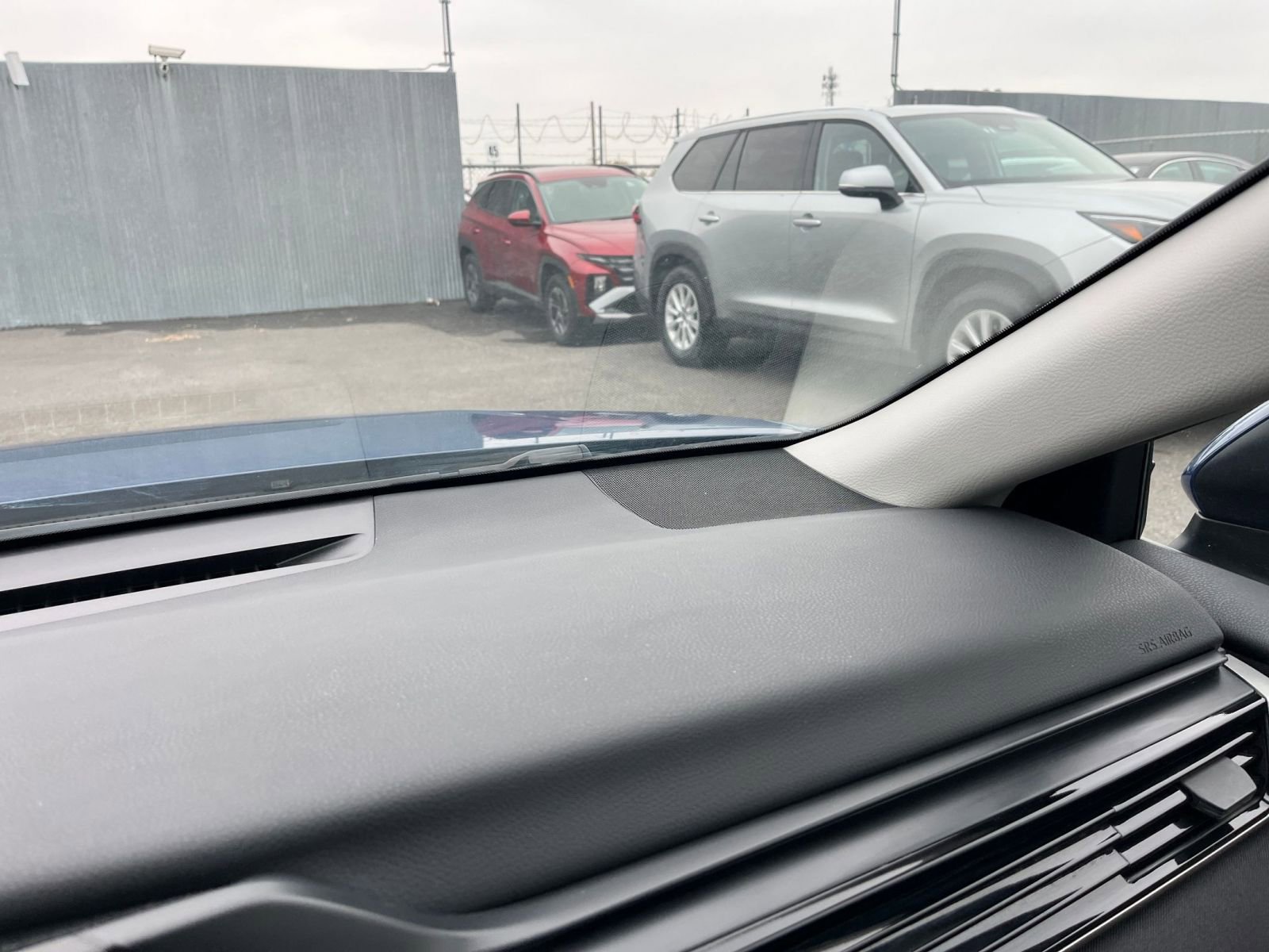 Thumbnail: 2025 Toyota Camry - 34