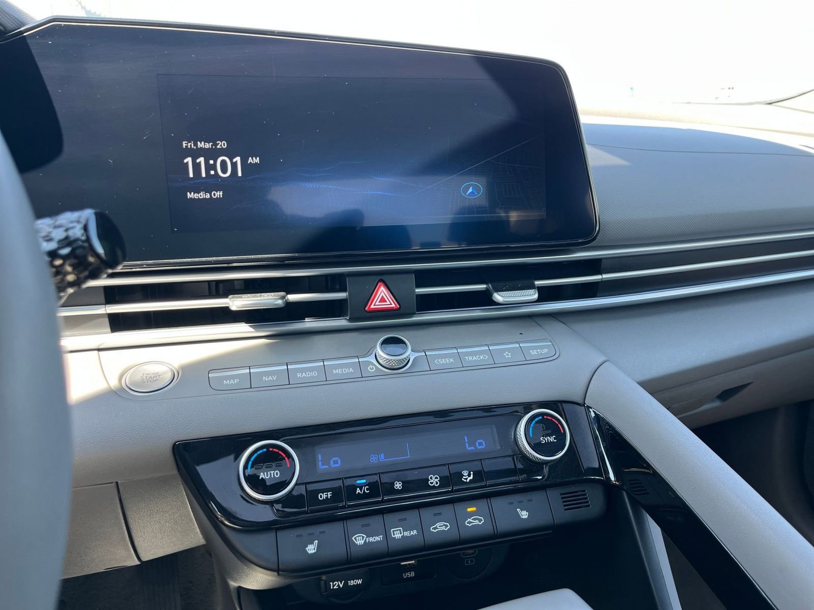 Thumbnail: 2025 Hyundai Elantra - 20