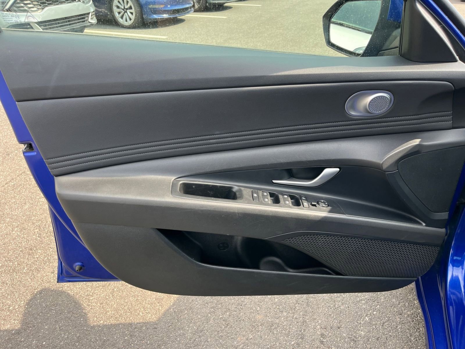 Thumbnail: 2025 Hyundai Elantra - 18