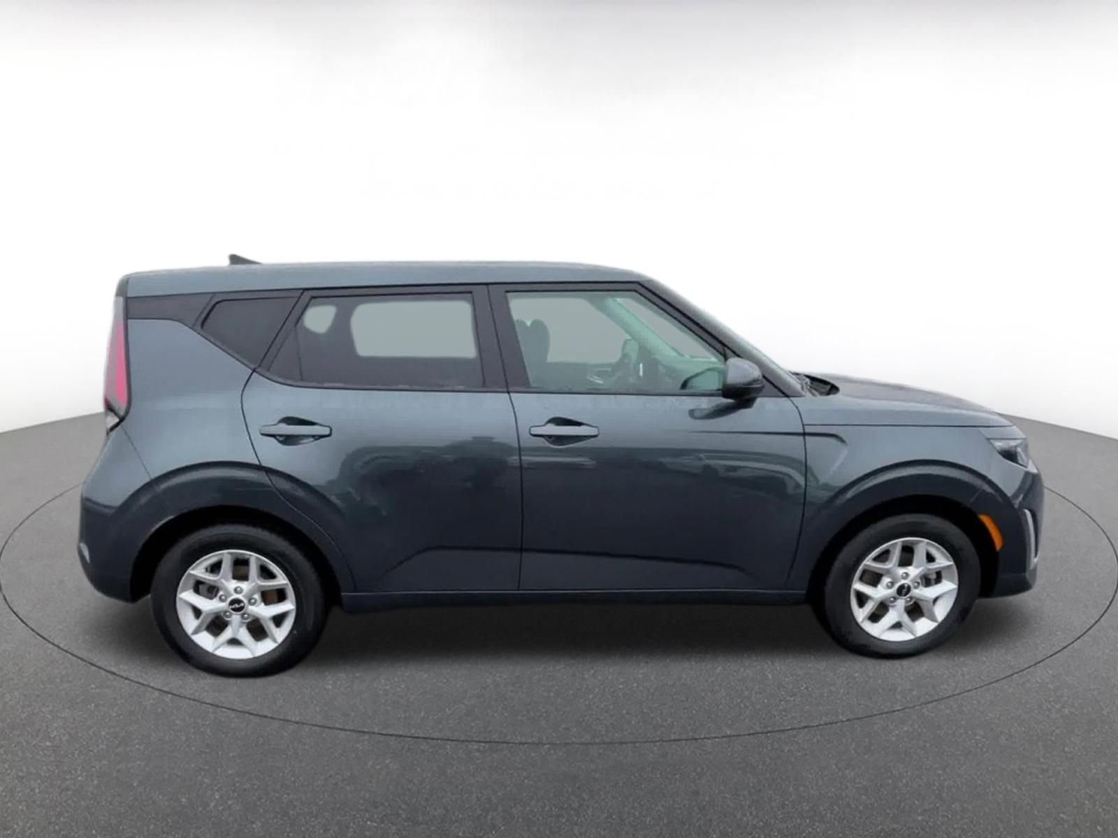 Thumbnail: 2025 Kia Soul - 16