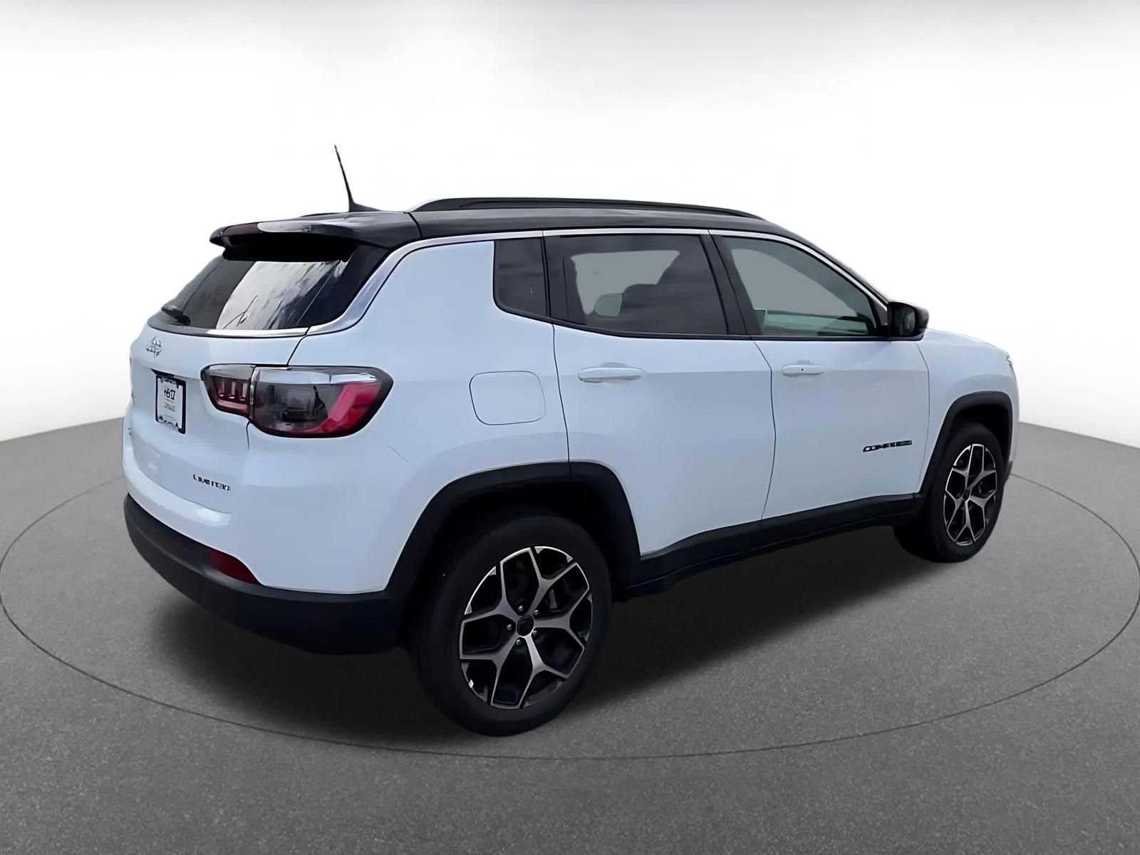 Thumbnail: 2025 Jeep Compass - 15
