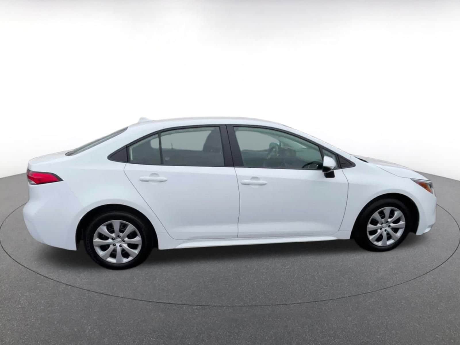 Thumbnail: 2024 Toyota Corolla - 16