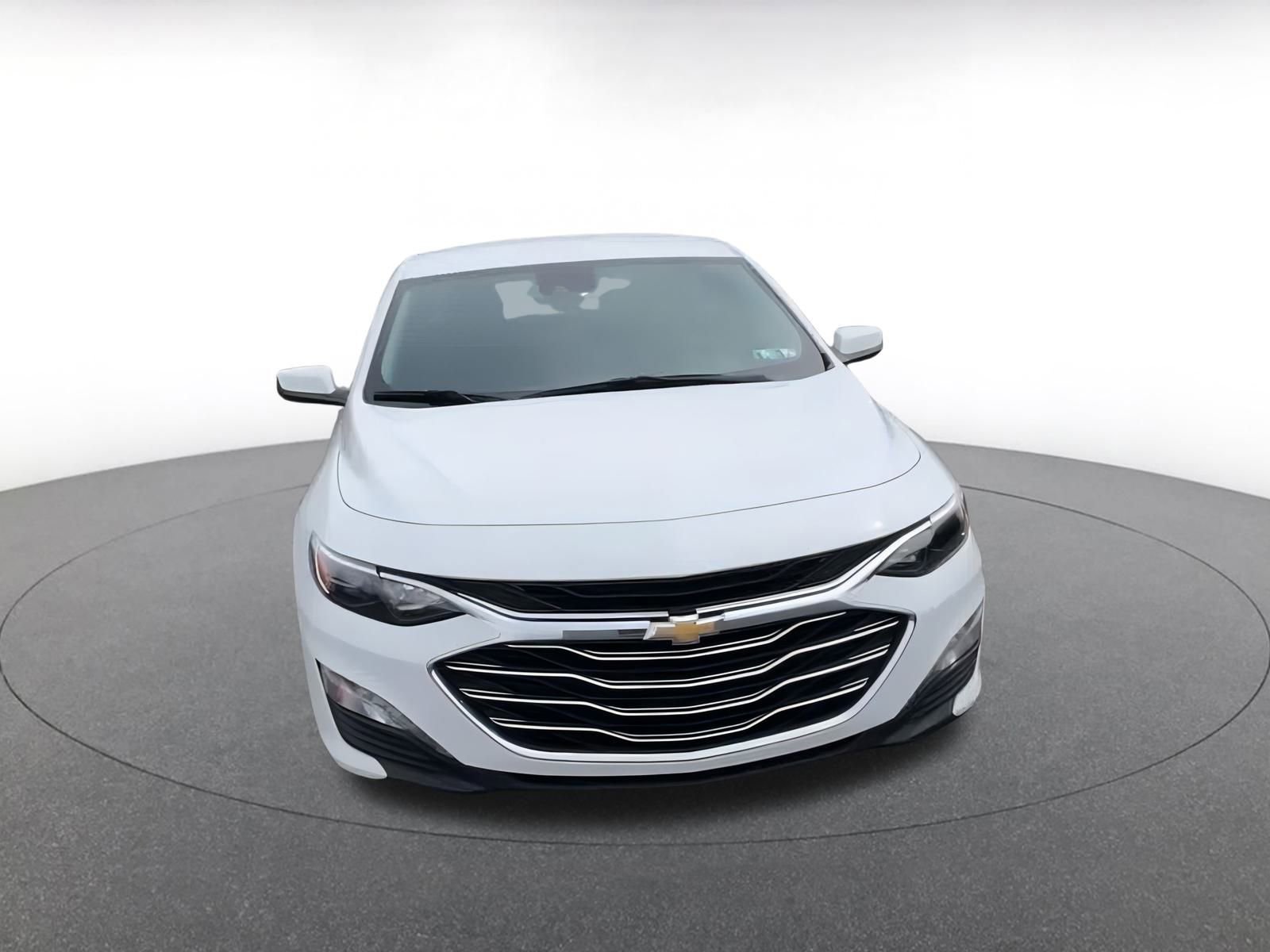 Thumbnail: 2024 Chevrolet Malibu - 5