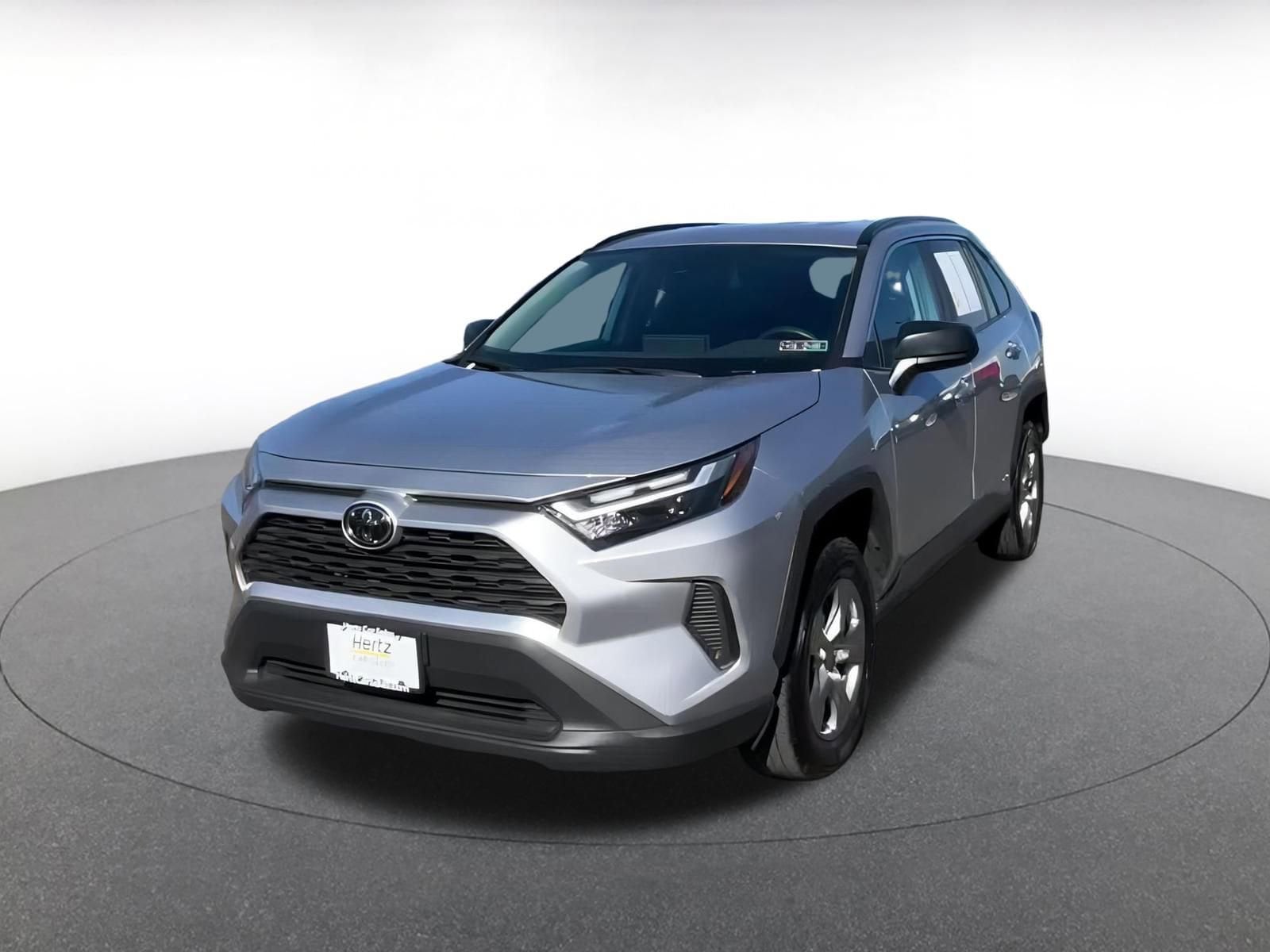 Thumbnail: 2025 Toyota RAV4 - 6
