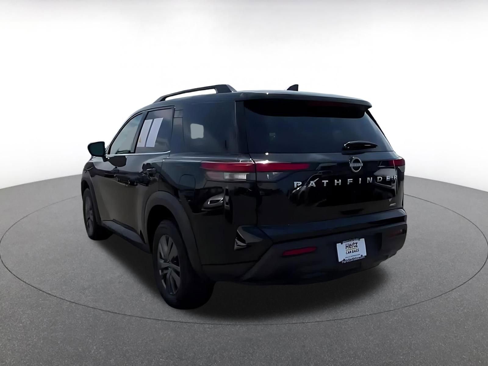 Thumbnail: 2025 Nissan Pathfinder - 11