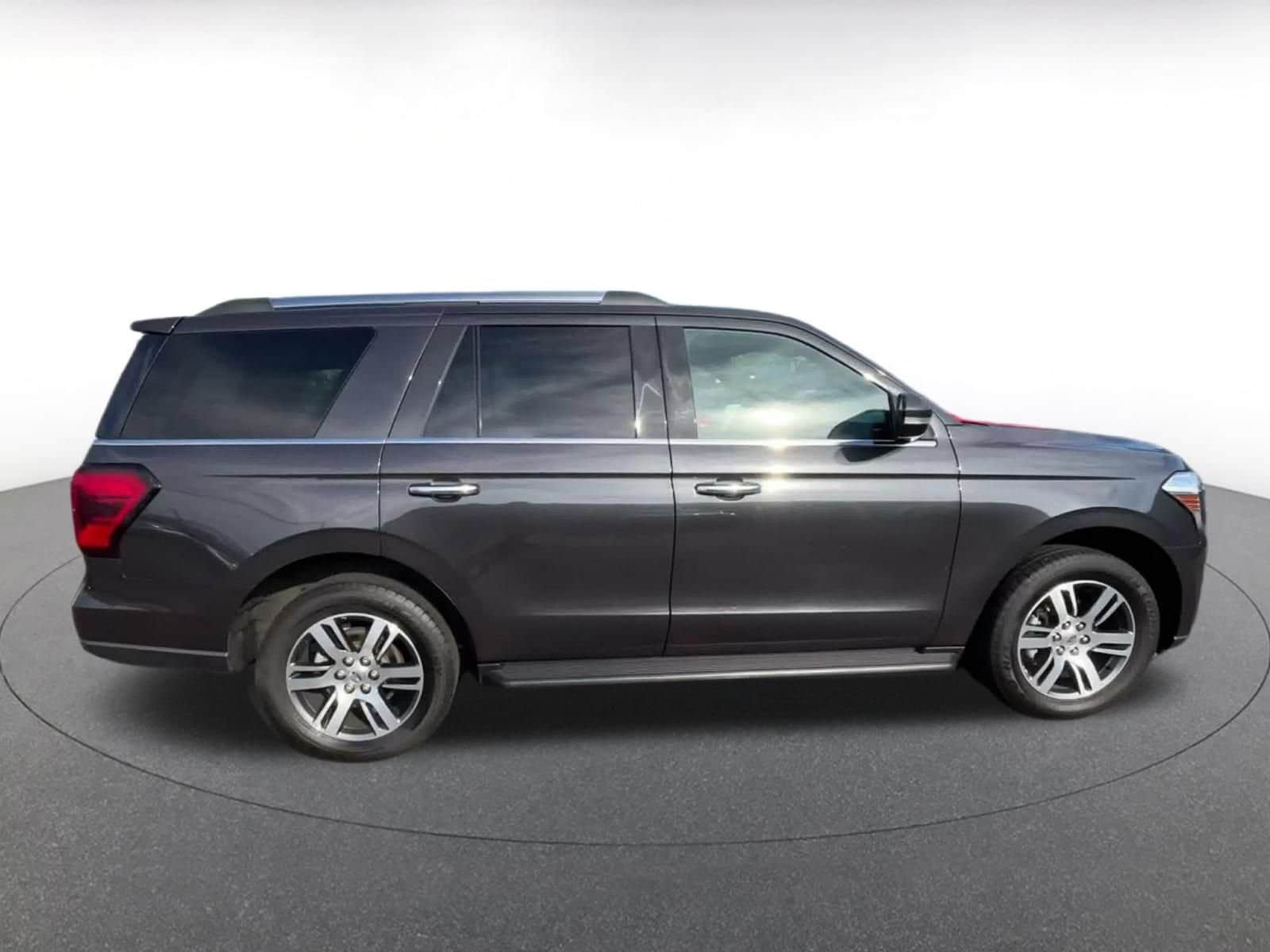 Thumbnail: 2024 Ford Expedition - 15