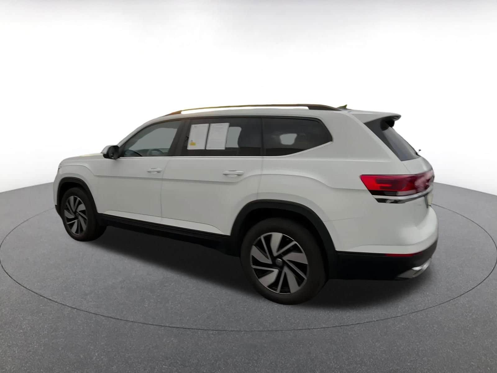 Thumbnail: 2025 Volkswagen Atlas - 10