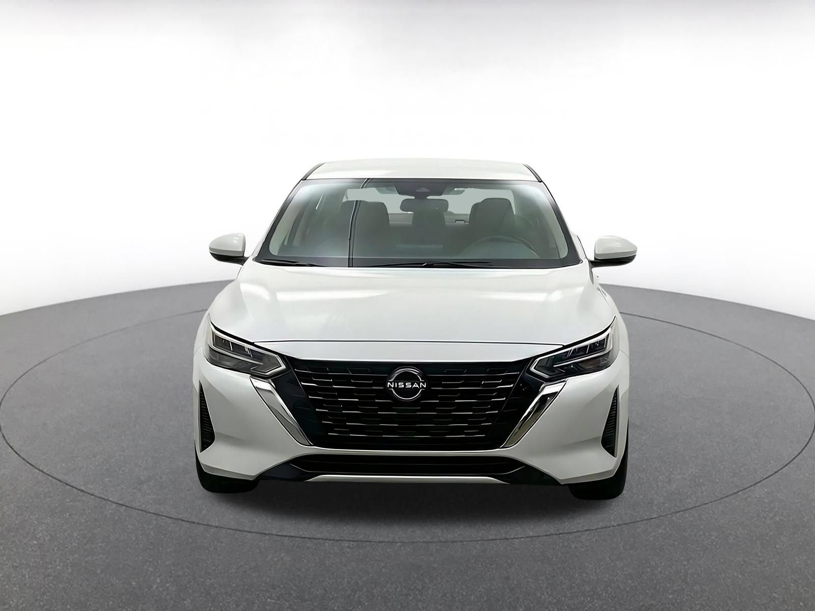 Thumbnail: 2025 Nissan Sentra - 2